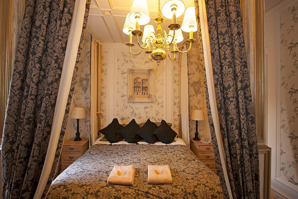 Victoria House B&B Crieff Ruang foto