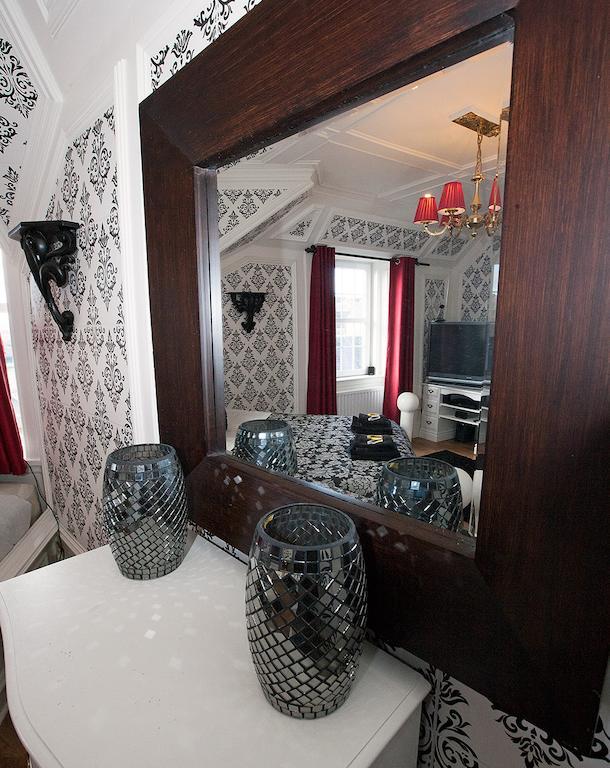 Victoria House B&B Crieff Ruang foto